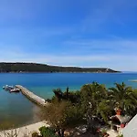 Apartamento By The Sea Kampor, Rab - 15310