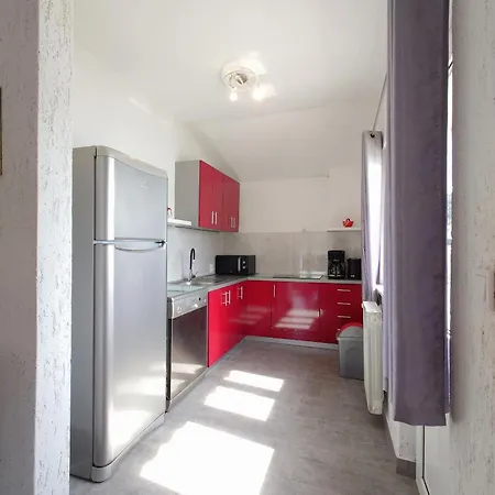 By The Sea Kampor, Rab - 15310 Apartment