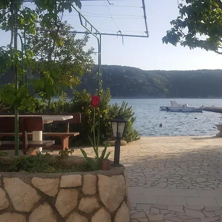 By The Sea Kampor, Rab - 15310 Apartment
